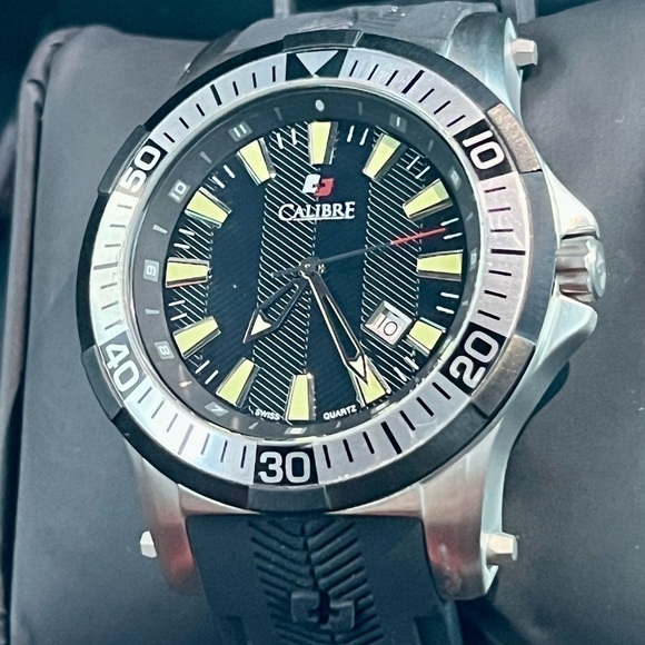 Calibre Hawk OPS Date Luminous Designer Sport Men’s Watch - Picture 3 of 7